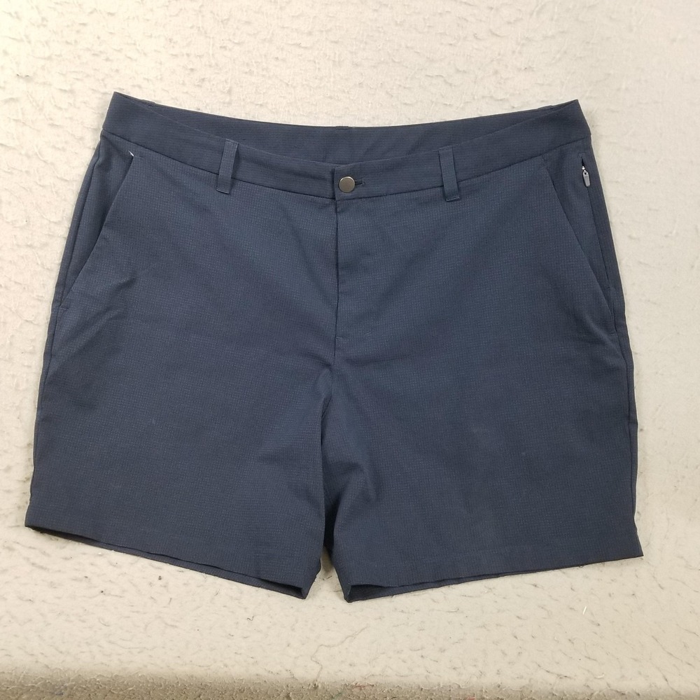 Lululemon Shorts Mens 38 Blue Stretch Performance Chino Zip‎ Pocket 9 Inseam